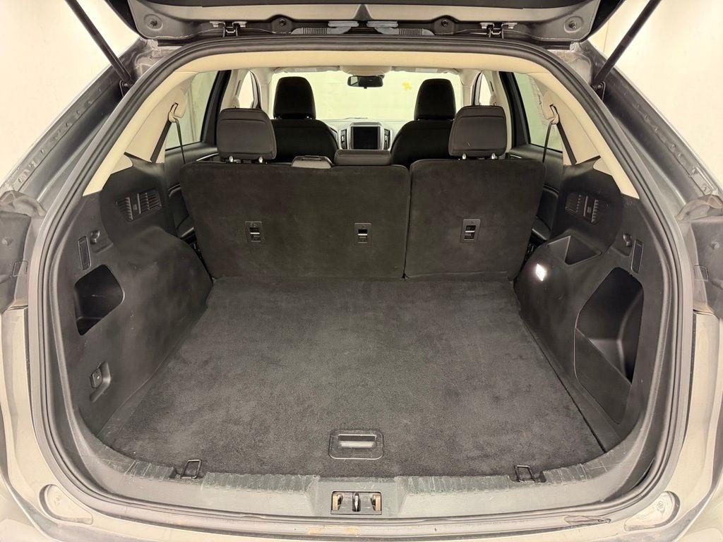 Ford Edge  2023