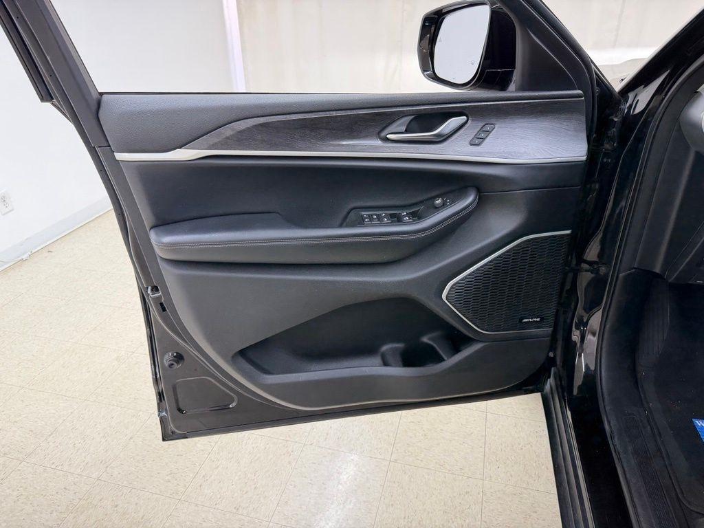 Jeep Grand Cherokee  2021