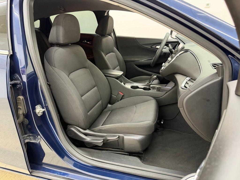 Chevrolet Malibu  2020