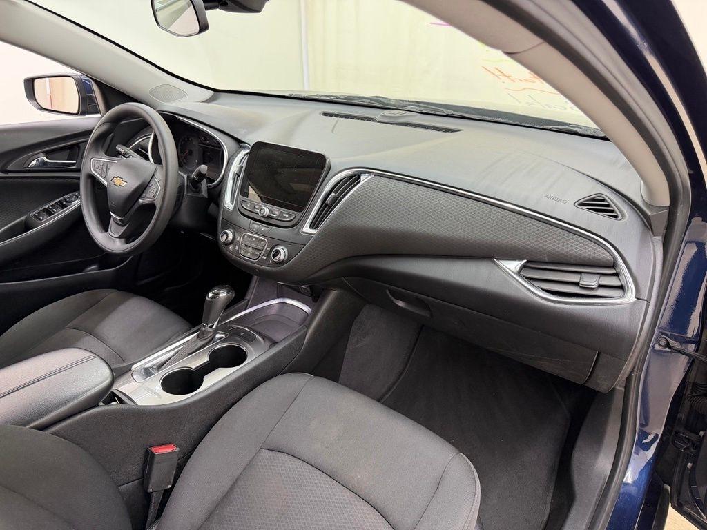 Chevrolet Malibu  2020