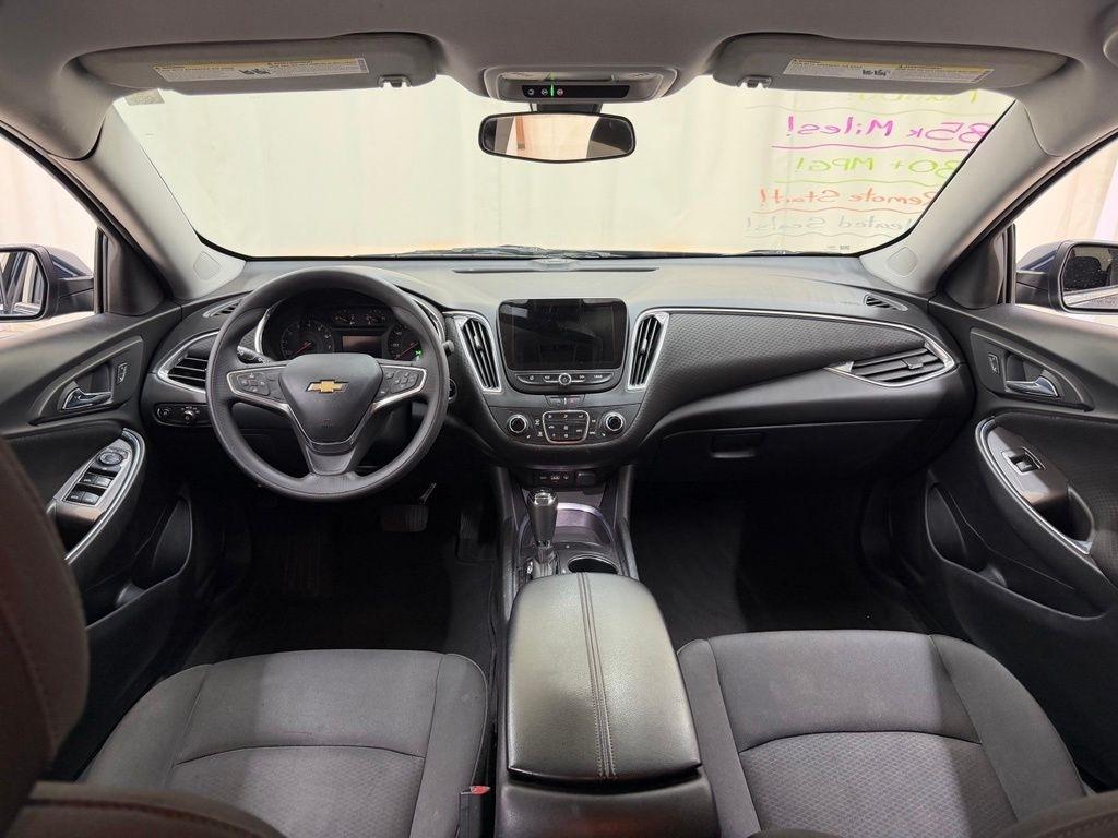 Chevrolet Malibu  2020