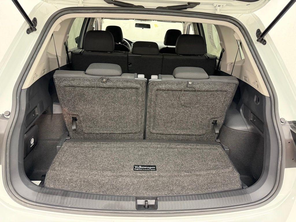 Volkswagen Tiguan  2021