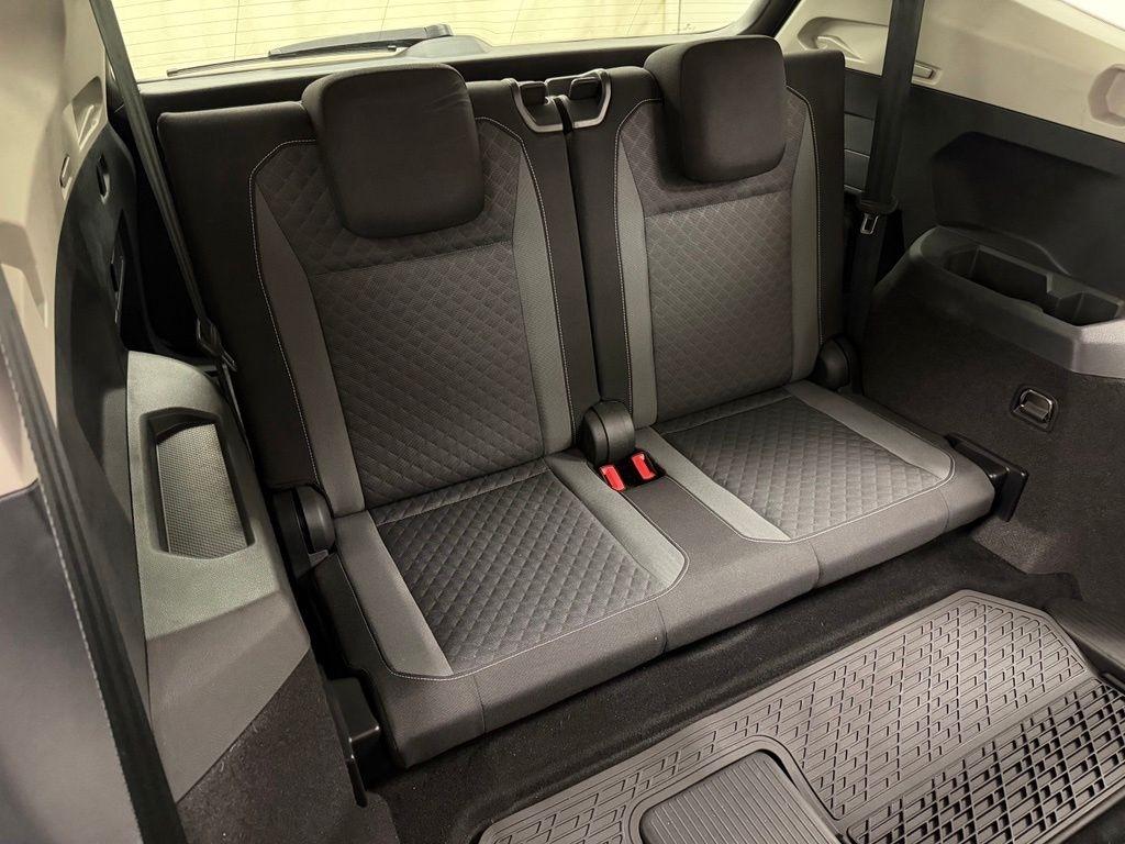 Volkswagen Tiguan  2021