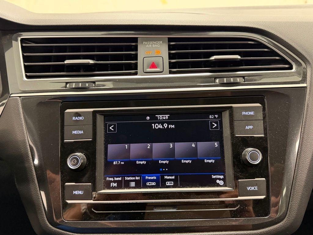 Volkswagen Tiguan  2021