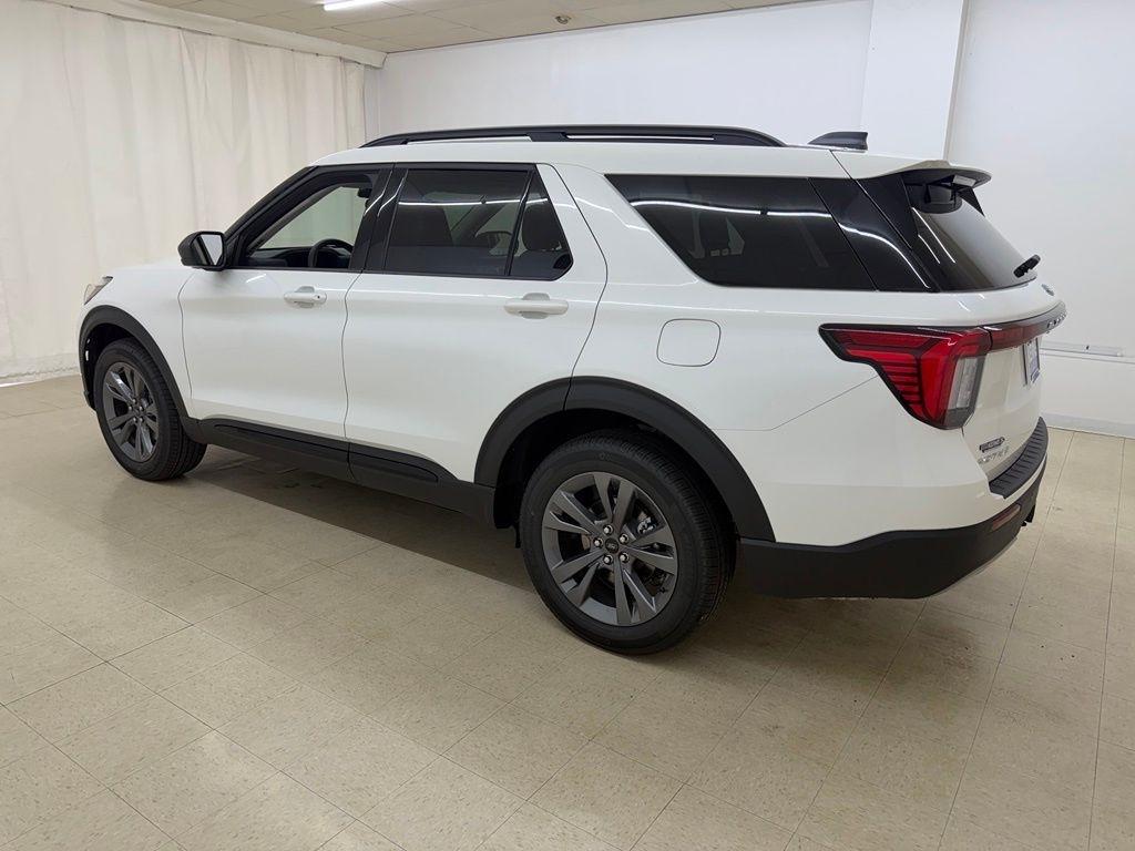 Ford Explorer  2026