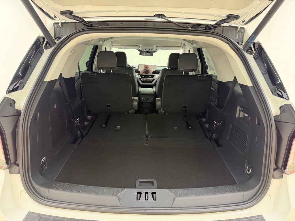 Ford Explorer  2026