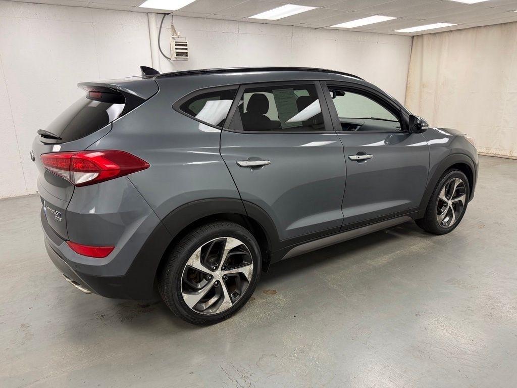Hyundai Tucson  2016