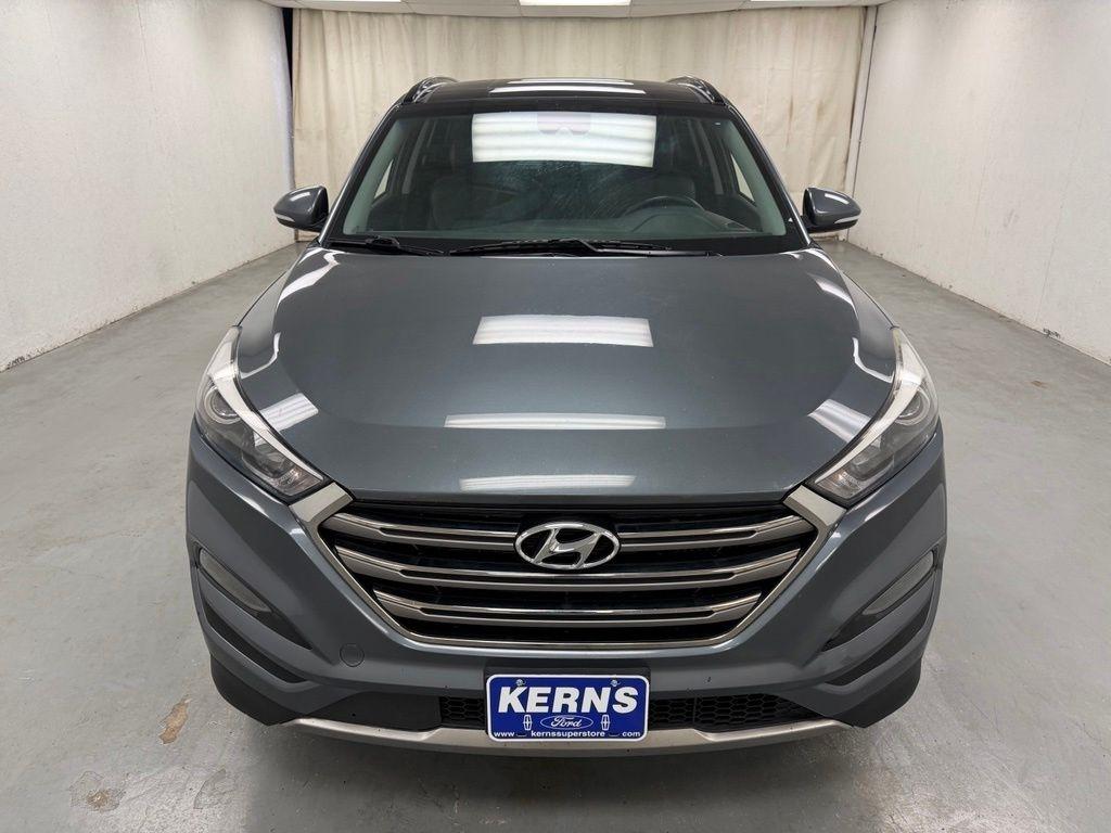 Hyundai Tucson  2016