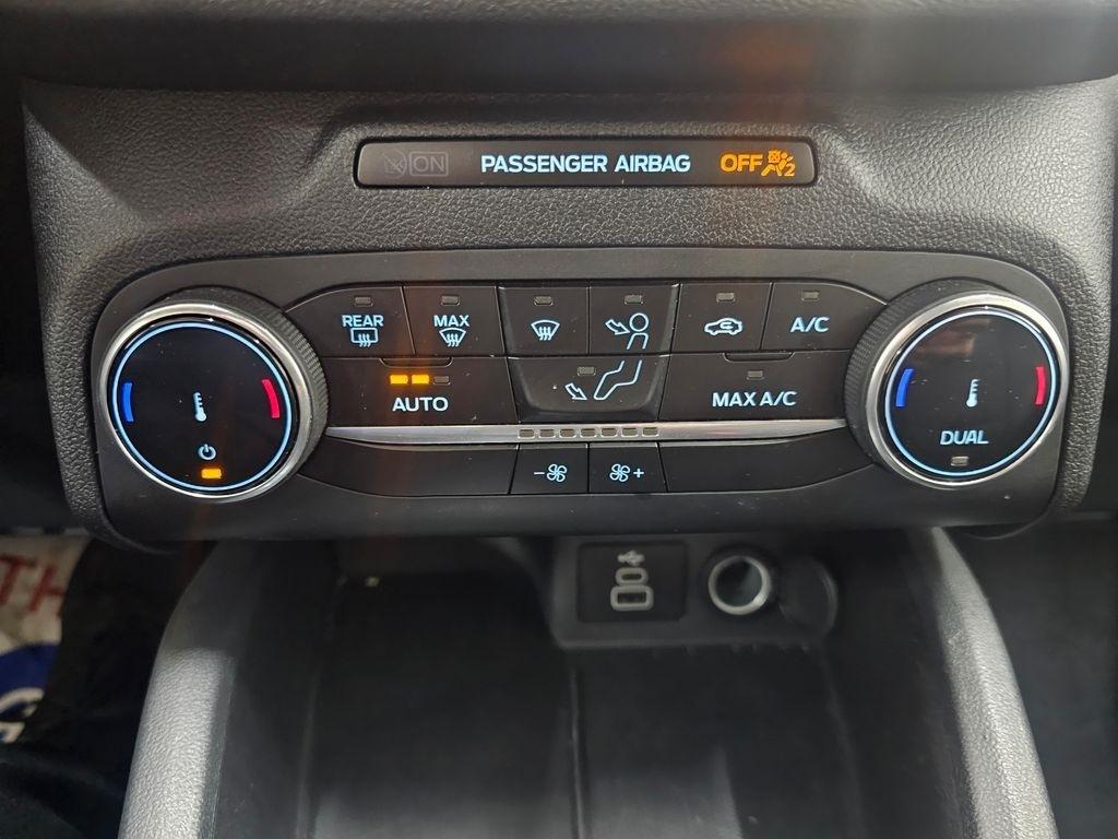 Ford Escape  2025