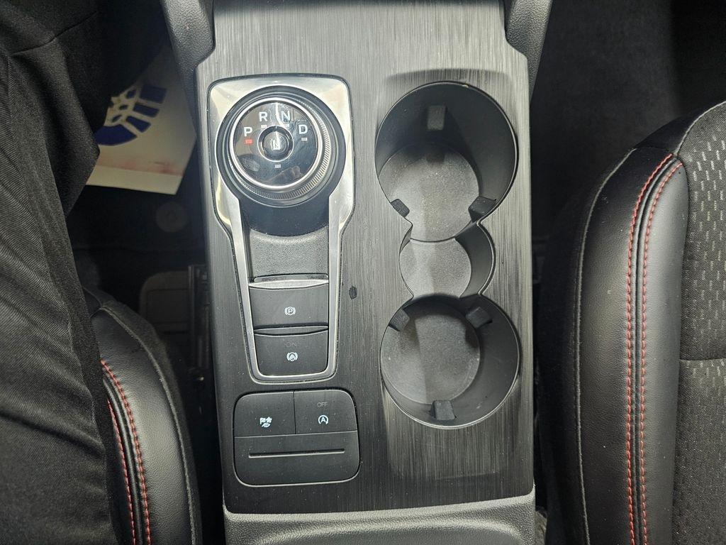 Ford Escape  2025