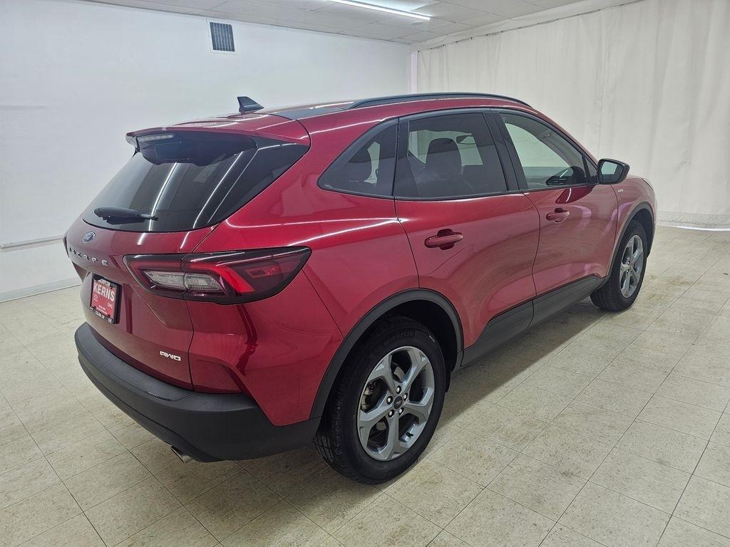 Ford Escape  2025