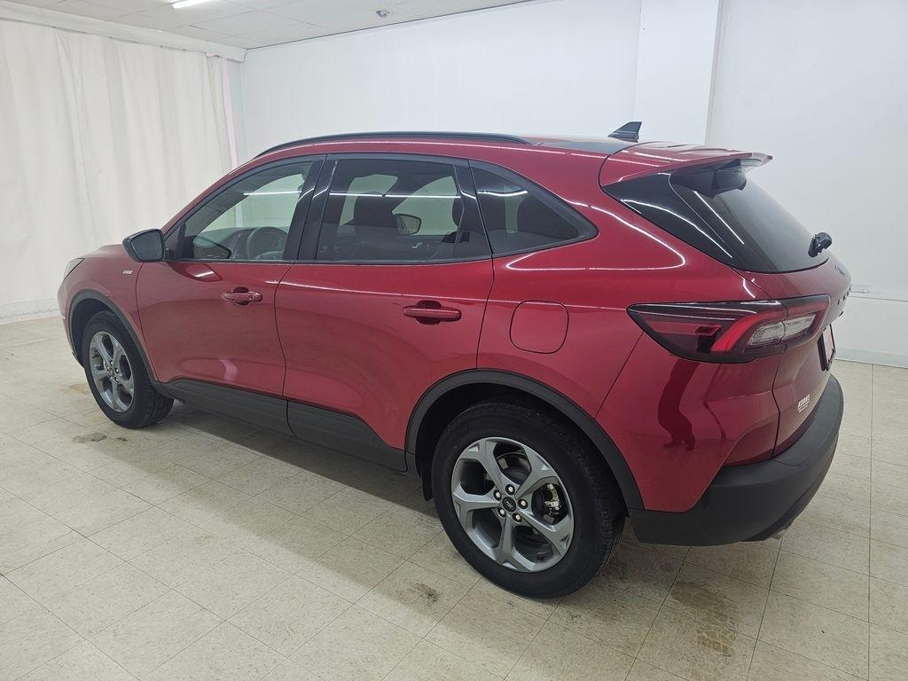 Ford Escape  2025