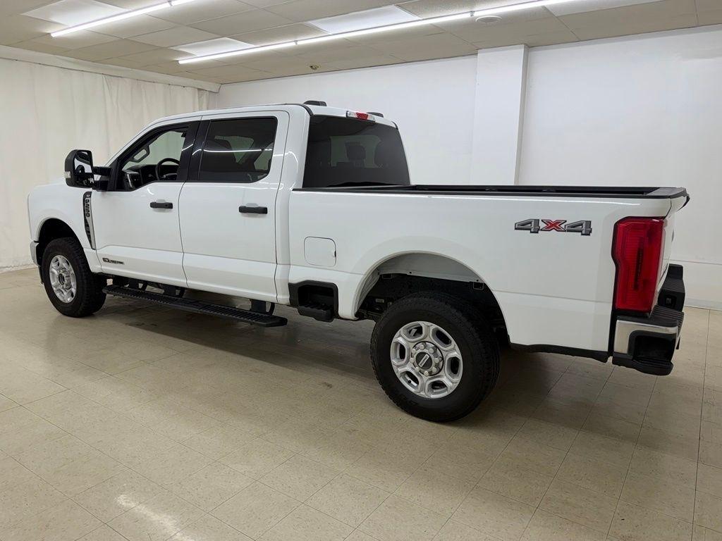 Ford F-250 SD  2025