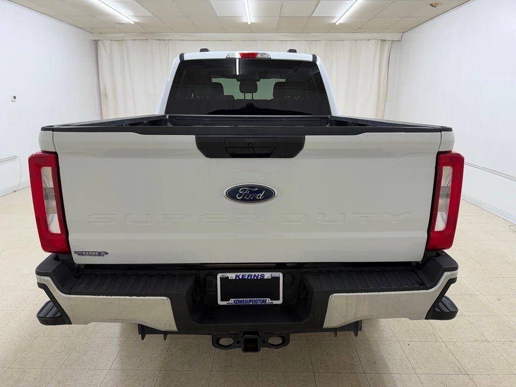 Ford F-250 SD  2025