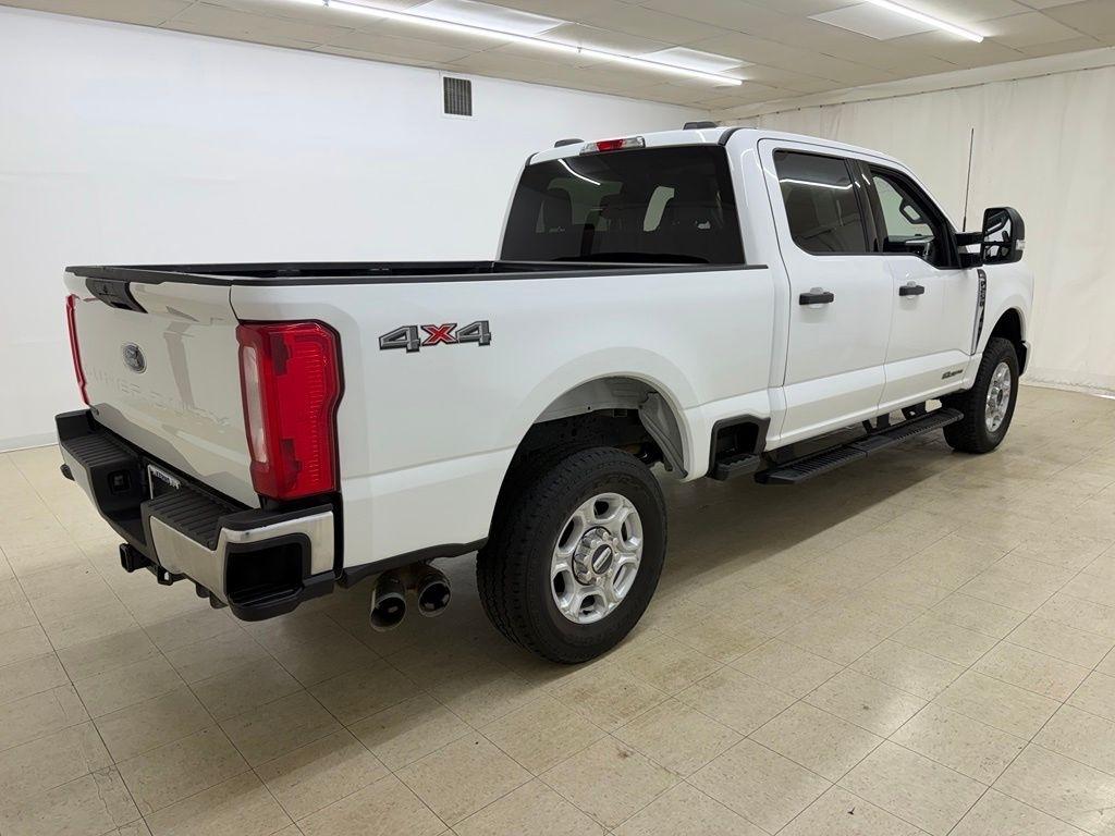 Ford F-250 SD  2025