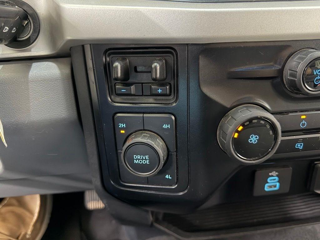 Ford F-250 SD  2025
