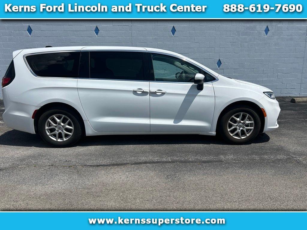 Chrysler Pacifica  2023