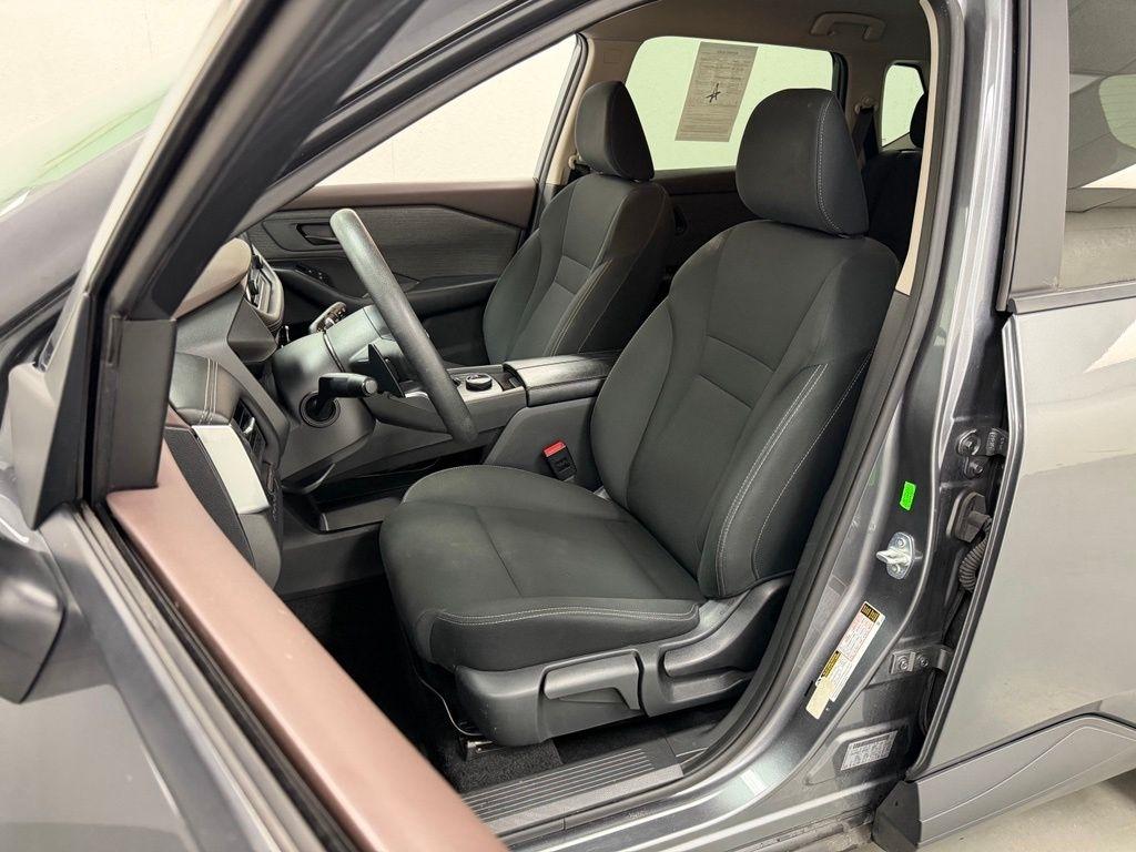 Nissan Rogue  2023
