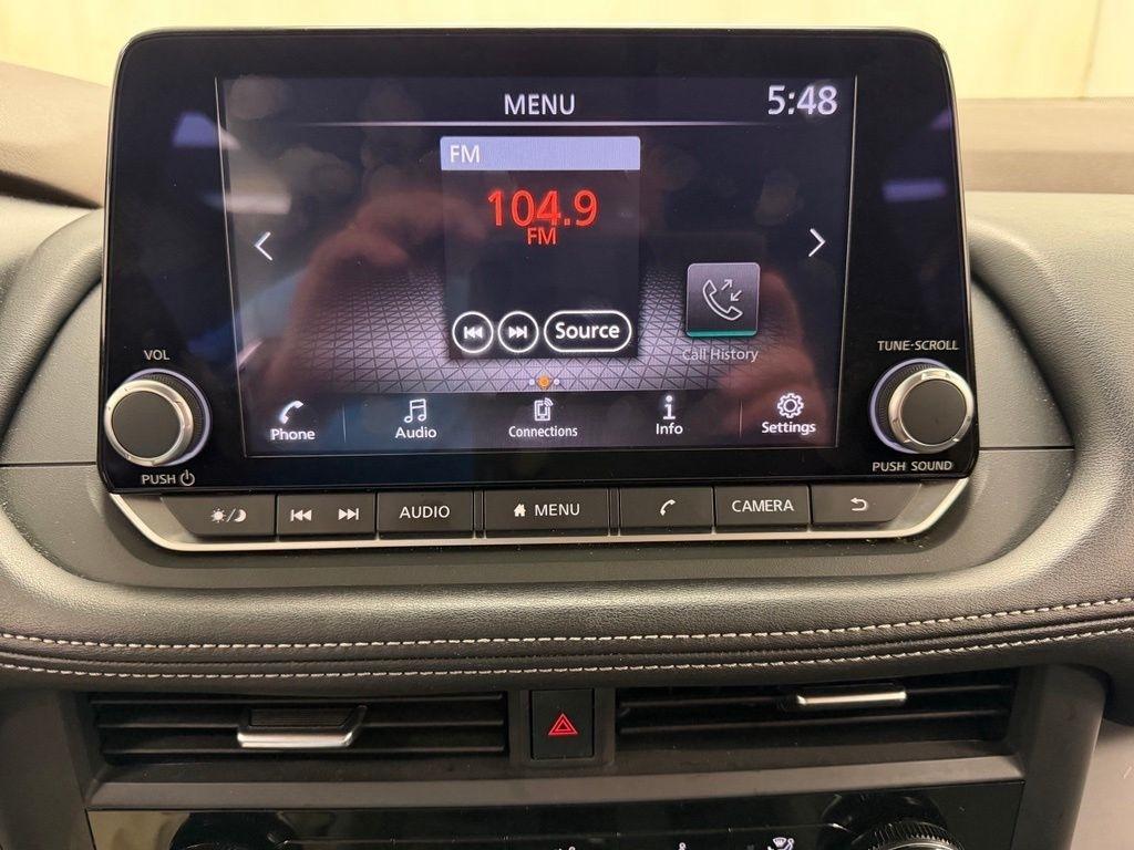 Nissan Rogue  2023