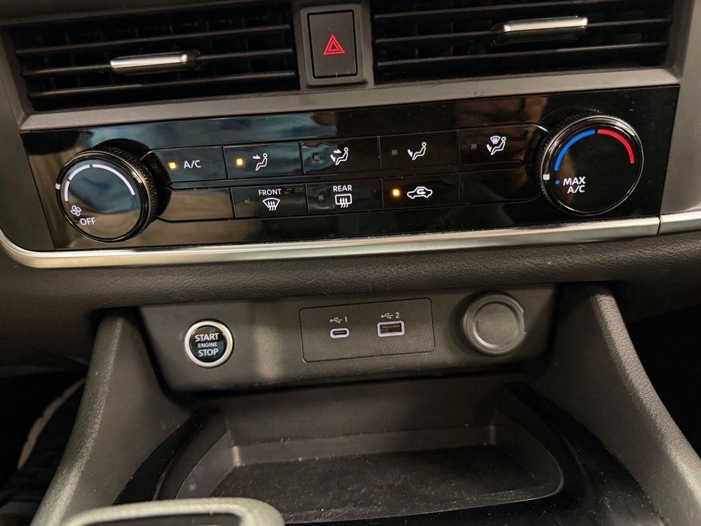 Nissan Rogue  2023