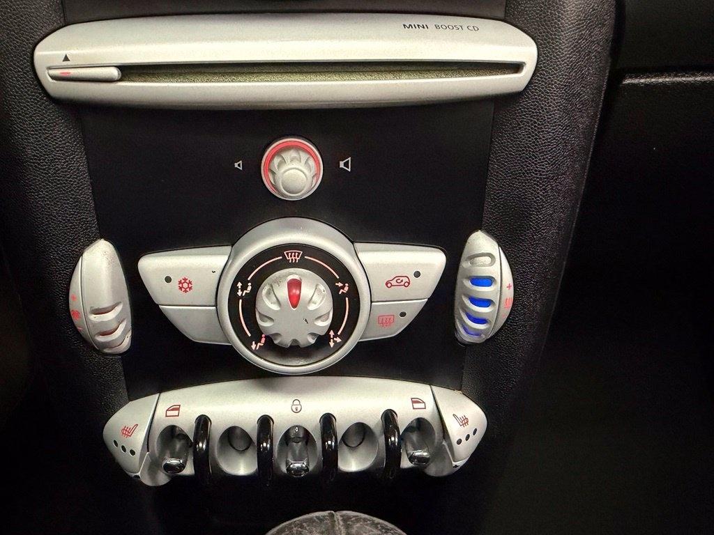 MINI Cooper  2010