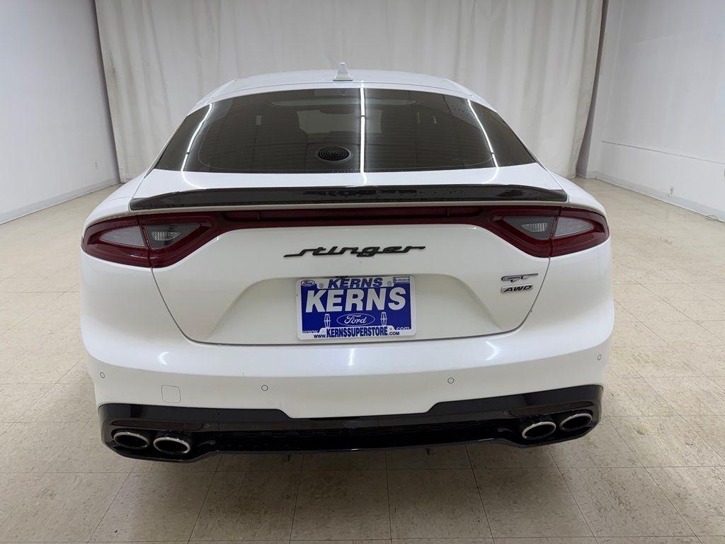 Kia Stinger  2018
