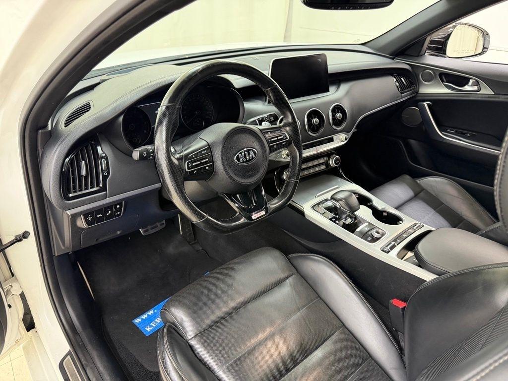 Kia Stinger  2018
