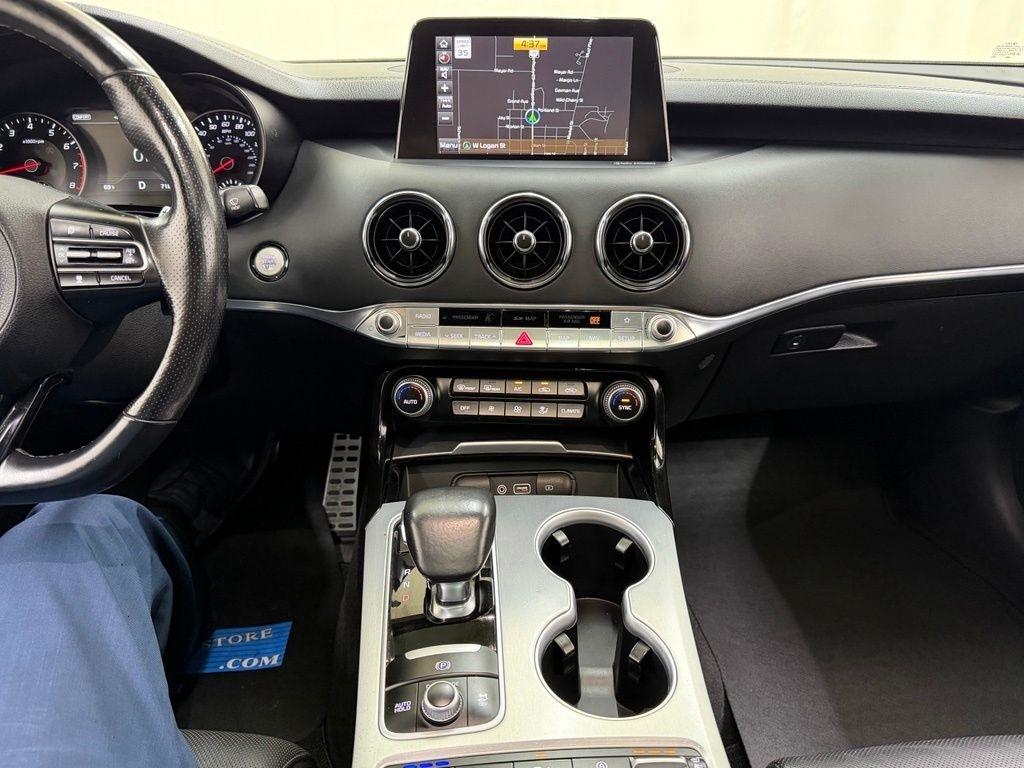 Kia Stinger  2018