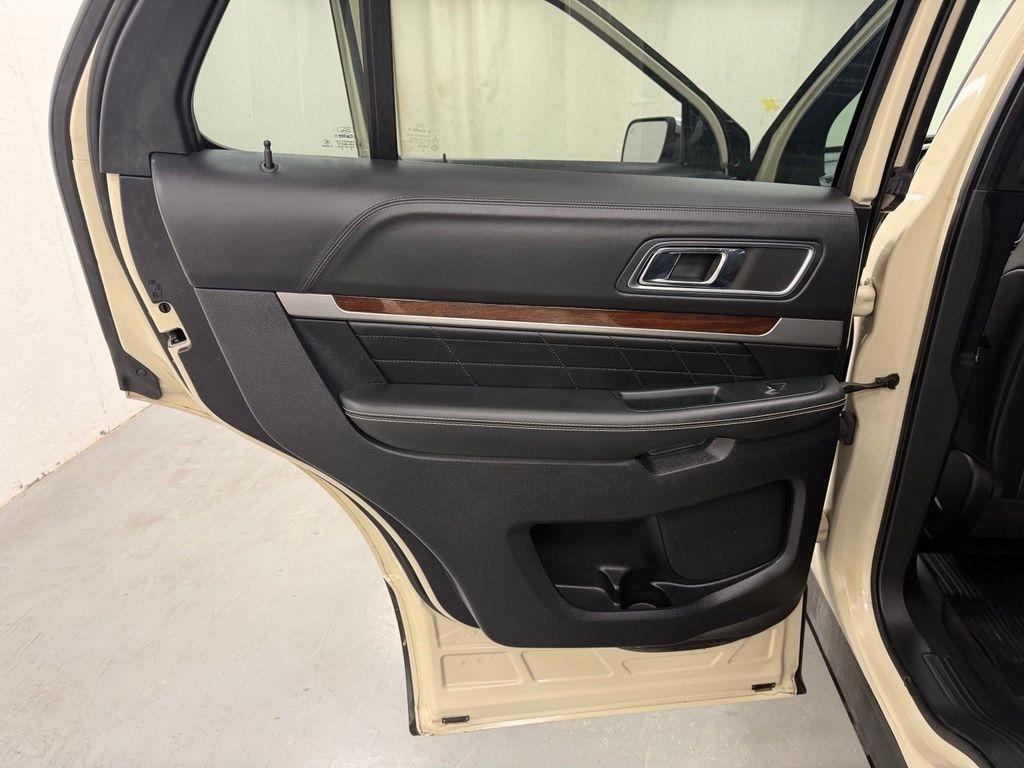 Ford Explorer  2018