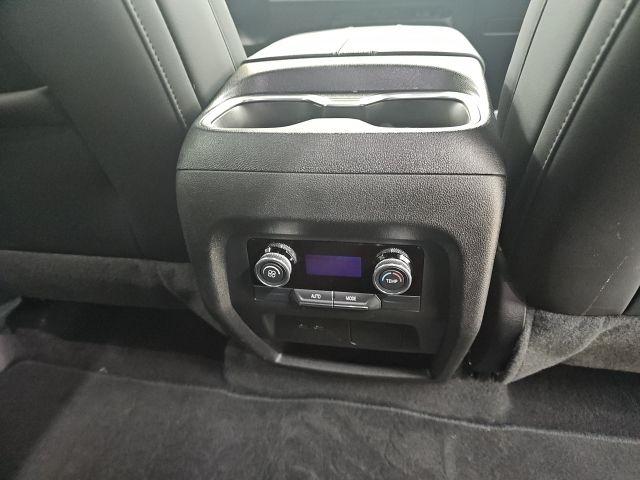 Buick Enclave  2025