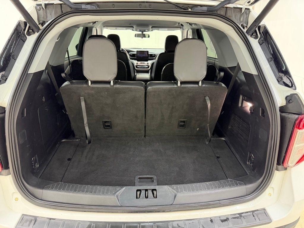 Ford Explorer  2021