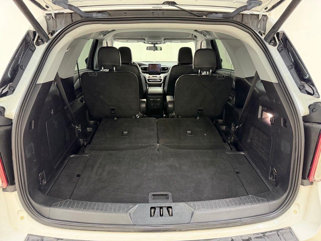Ford Explorer  2021