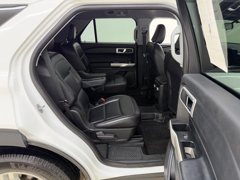 Ford Explorer  2021