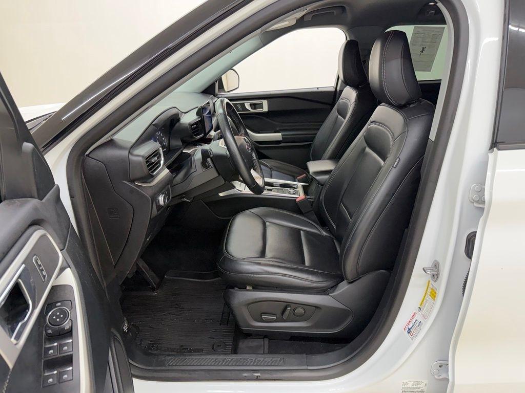 Ford Explorer  2021