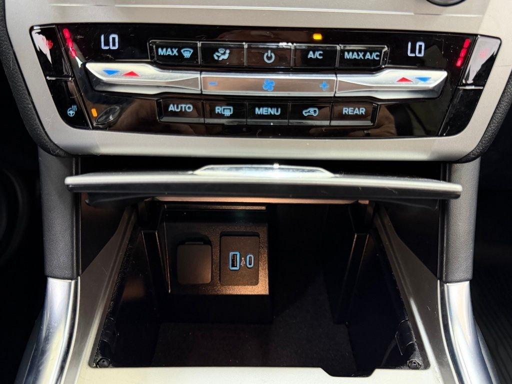 Ford Explorer  2021
