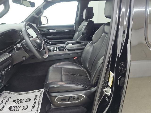 Jeep Wagoneer L  2024