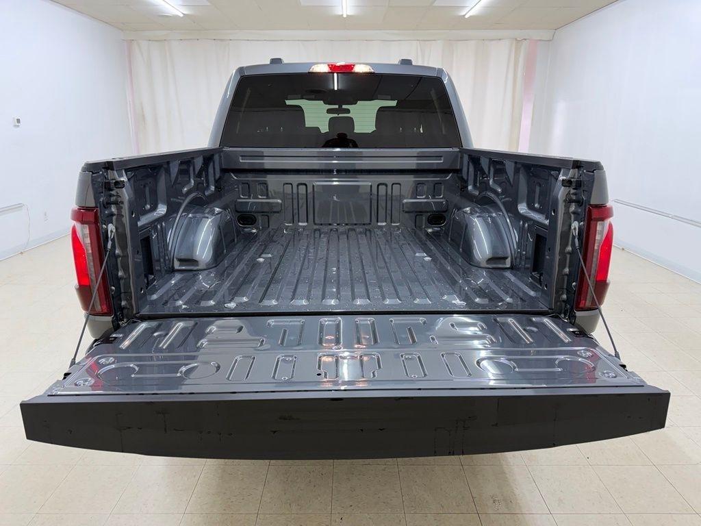 Ford F-150  2026