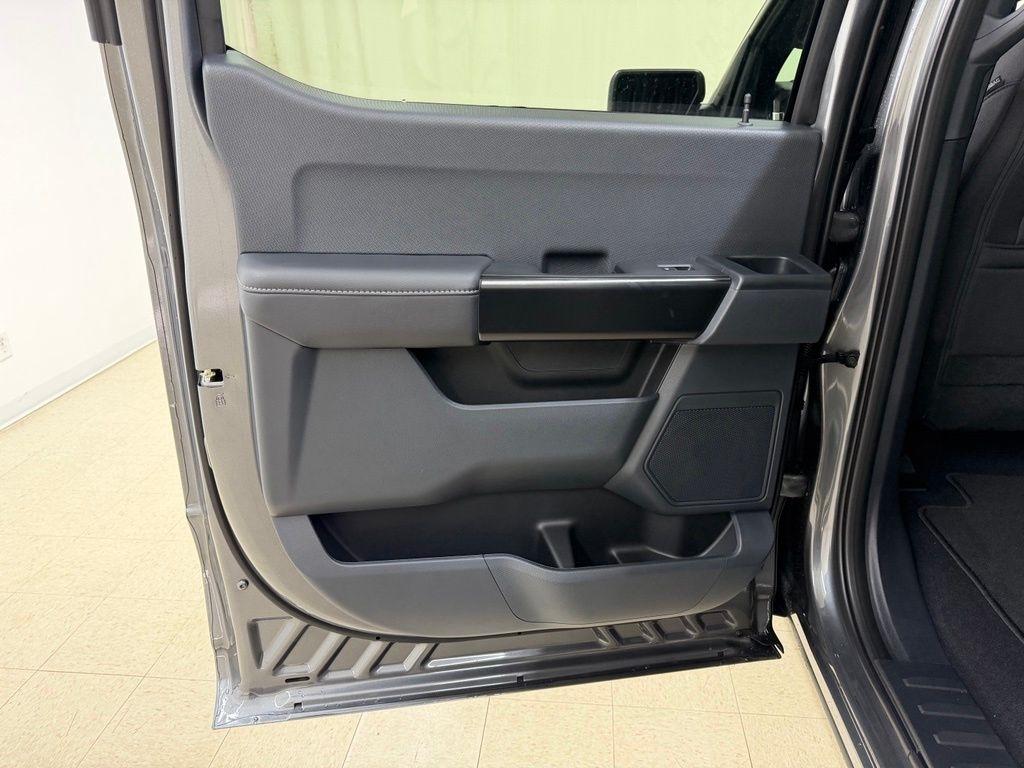 Ford F-150  2026
