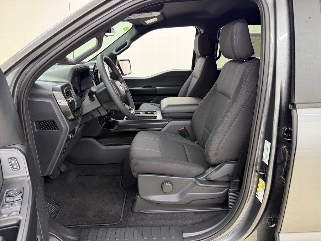Ford F-150  2026