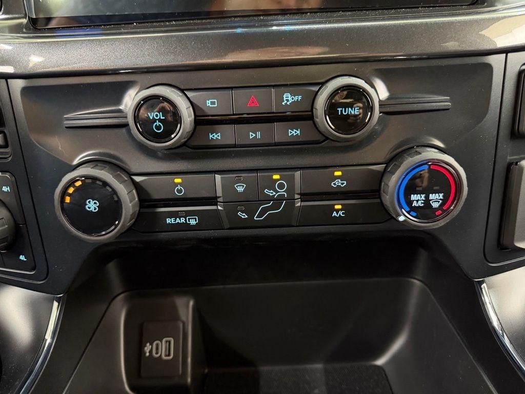 Ford F-150  2026