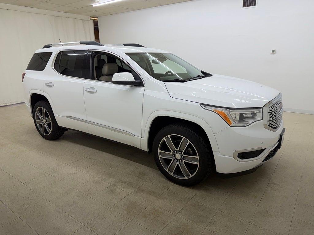 GMC Acadia  2019