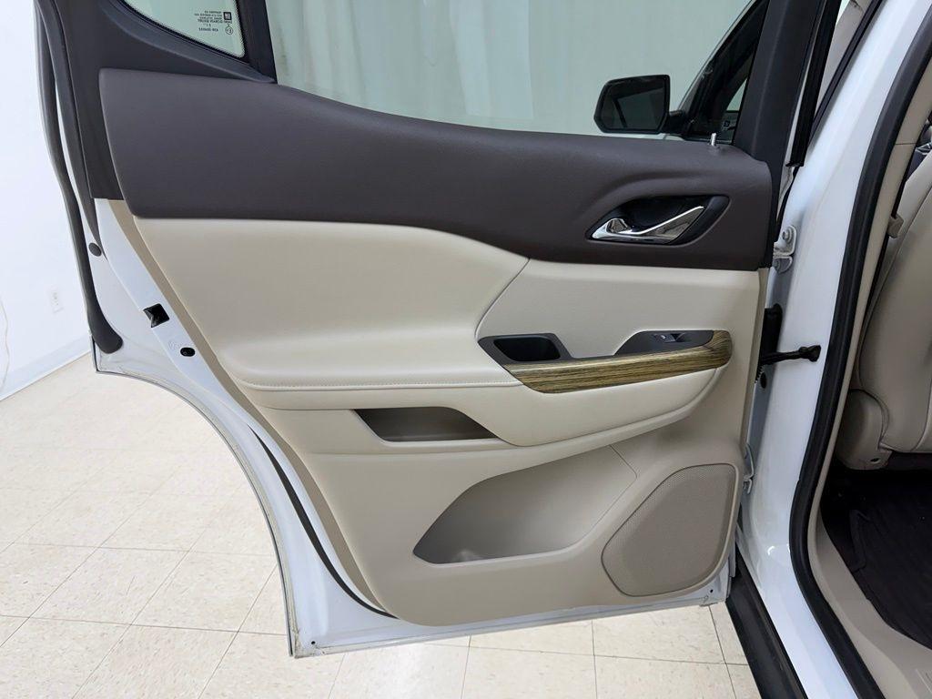 GMC Acadia  2019