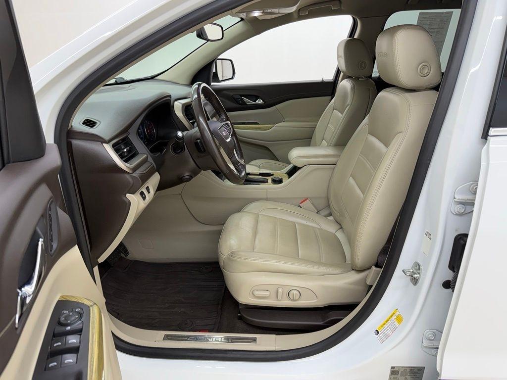 GMC Acadia  2019
