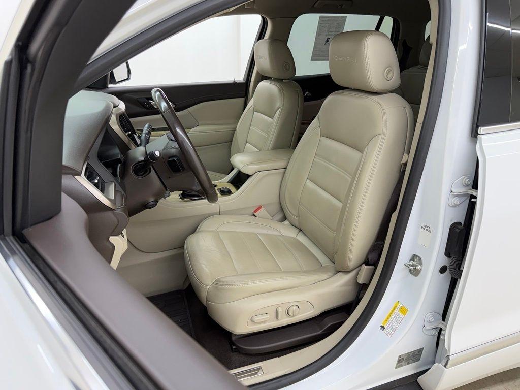 GMC Acadia  2019