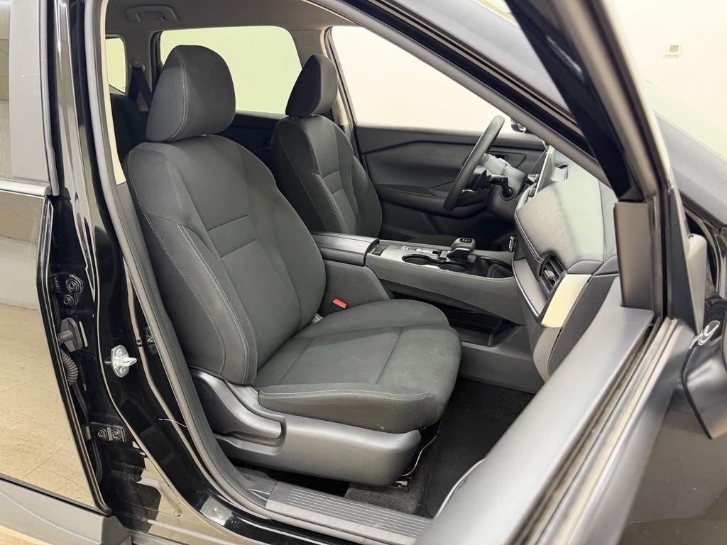Nissan Rogue  2024