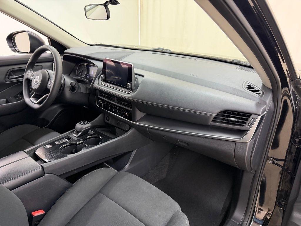 Nissan Rogue  2024
