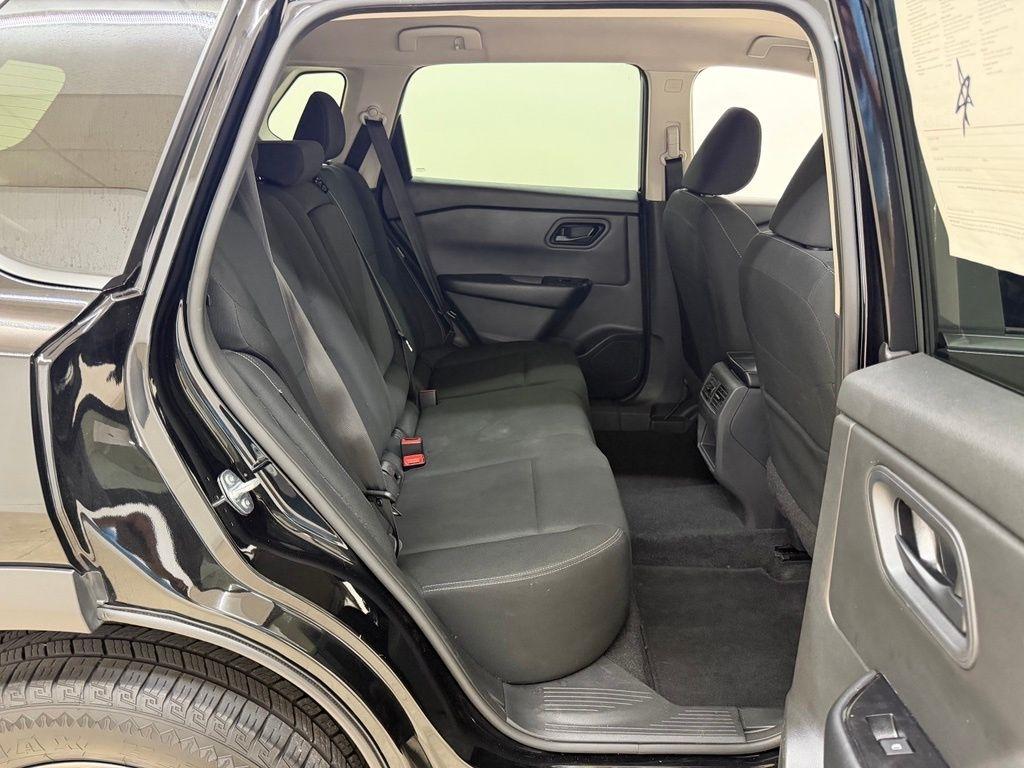 Nissan Rogue  2024