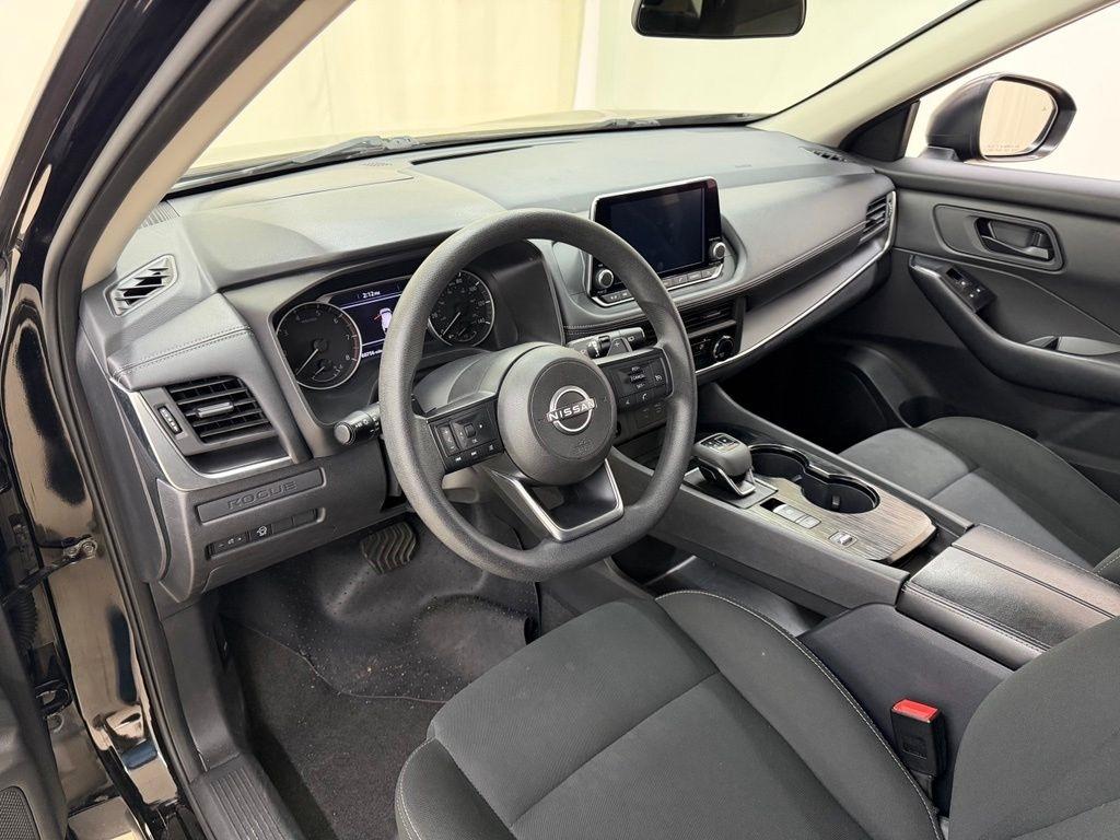 Nissan Rogue  2024