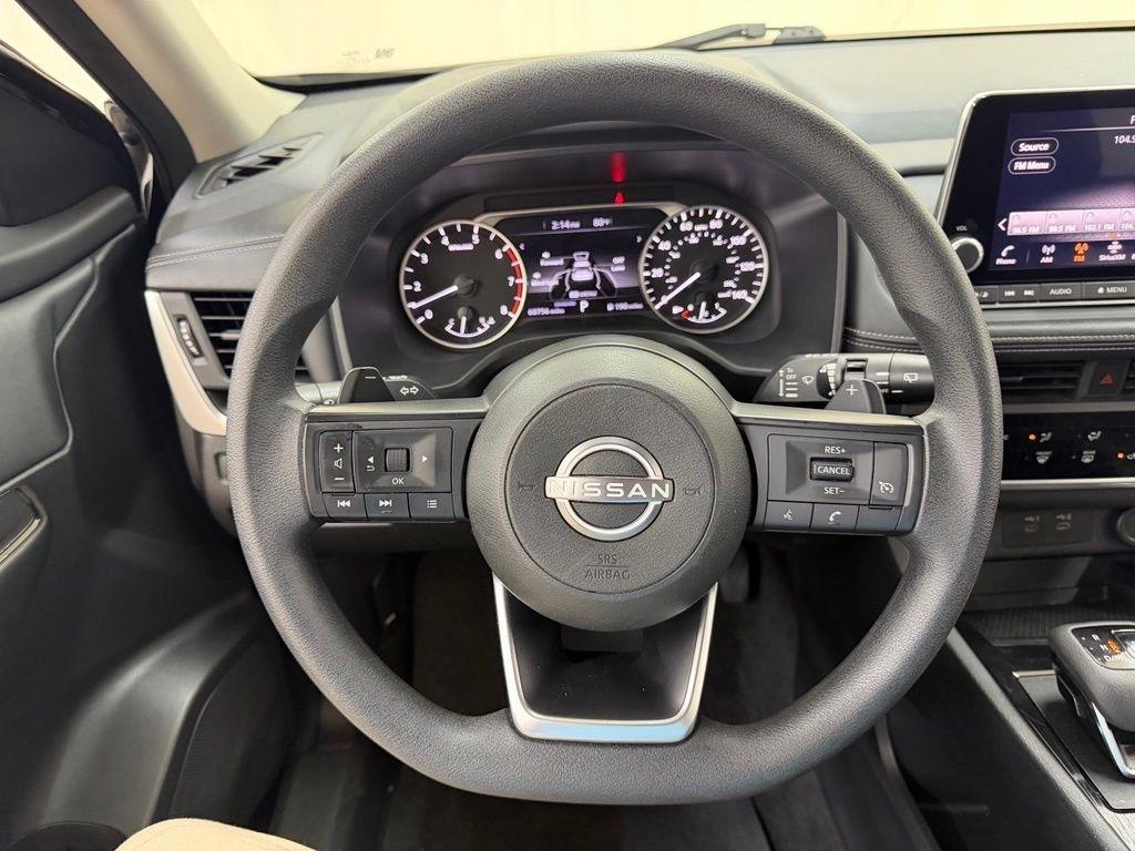 Nissan Rogue  2024