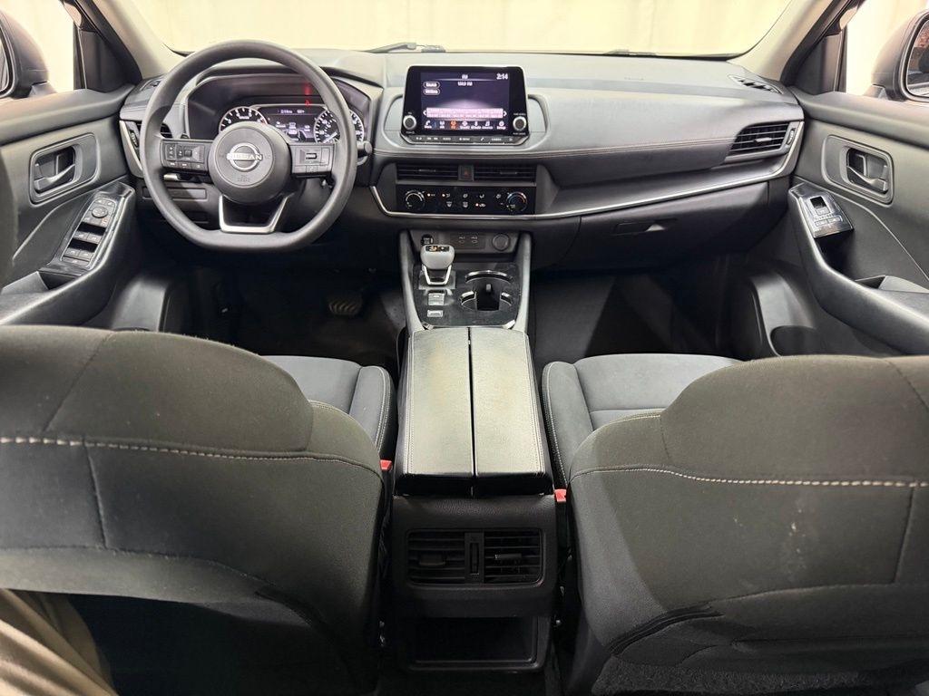 Nissan Rogue  2024